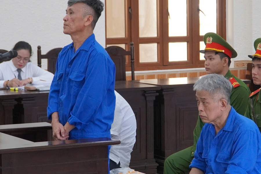 Cựu Giám đốc Sở Giáo dục và Đào tạo Bình Thuận lĩnh án 15 năm tù do nhận hối lộ