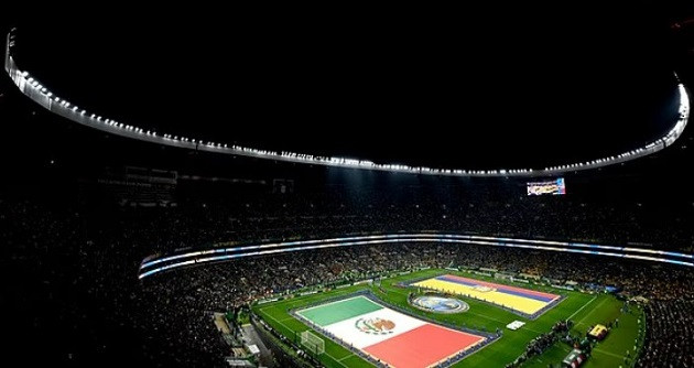 Tuyển Anh và bài toán Azteca: Khi độ cao bẻ gãy mọi bản năng chơi bóng