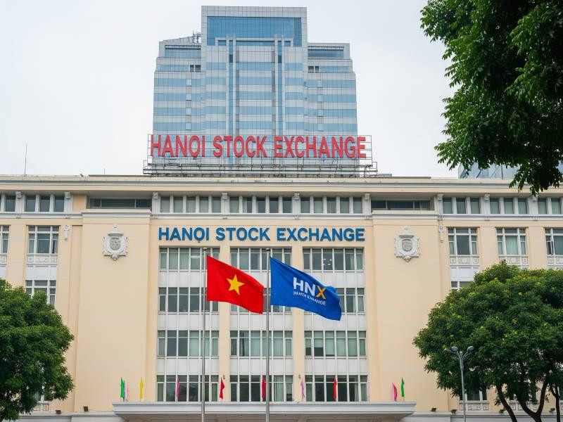 Cổ phiếu SHN tăng trần 6 phiên liên tiếp, thị giá tăng gần 68% lên 6.200 đồng