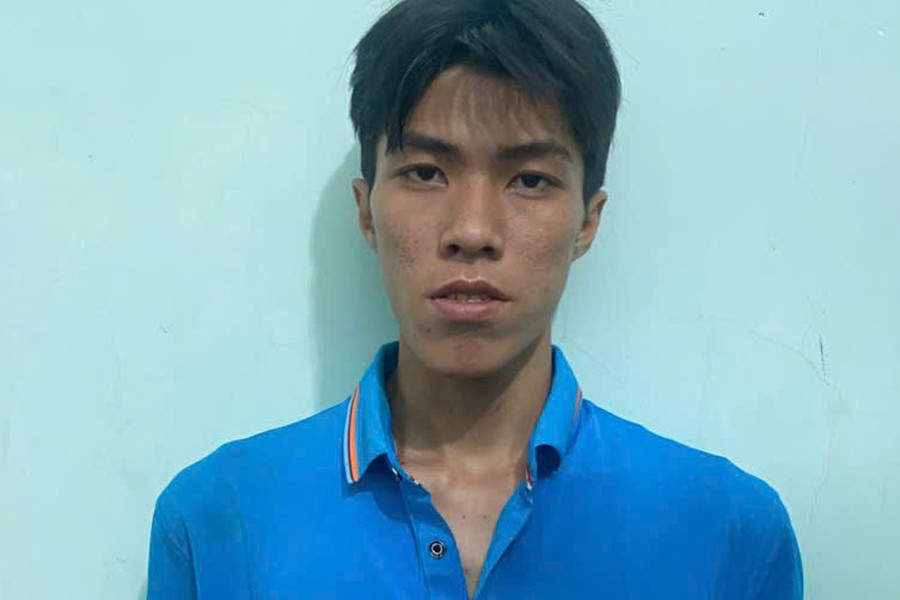 Khởi tố, bắt giam đối tượng đâm vợ nhiều nhát vì cãi nhau
