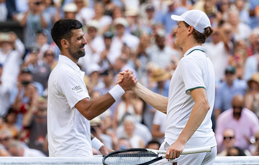 Novak Djokovic gác vợt trước Jannik Sinner tại bán kết Wimbledon 2026: Thất bại toàn diện của một huyền thoại