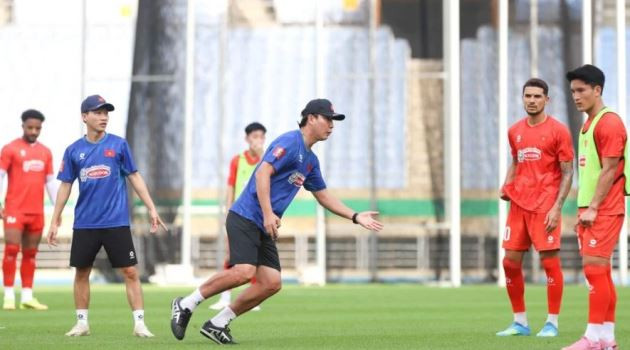HLV Indonesia đánh giá Việt Nam mạnh nhất ASEAN Cup; Ông Park Hang-seo phải điều trần