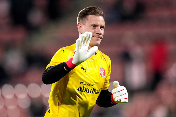 Barcelona trì hoãn vụ Ter Stegen sang Ajax: Rắc rối thuế làm khó người gác đền người Đức