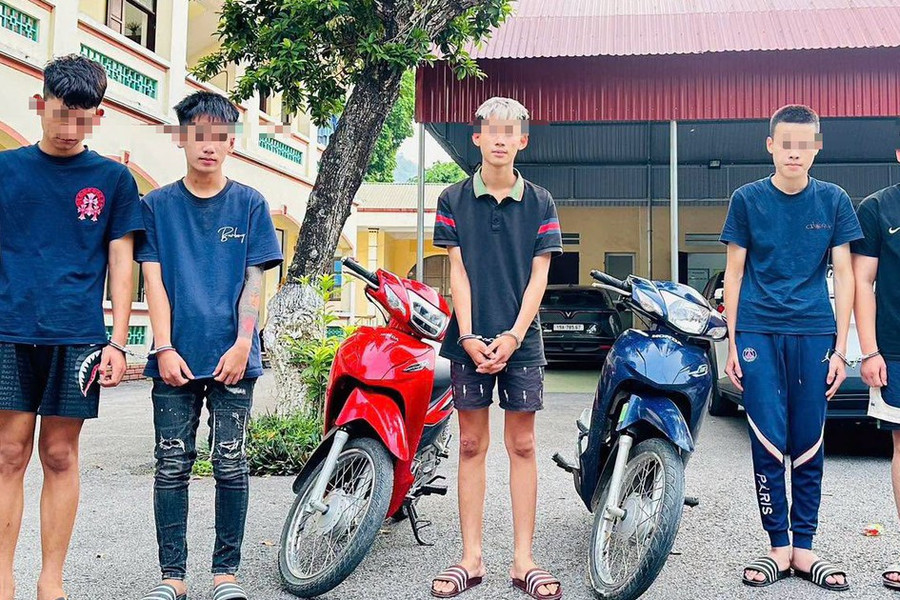 Bắt nhóm thanh thiếu niên đem theo kiếm chống đối lực lượng 191 Công an Phú Thọ