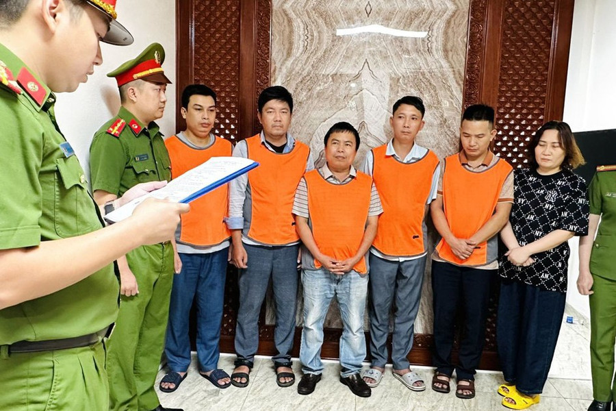 Bắt nhóm đối tượng lập khống hồ sơ thí nghiệm công trình