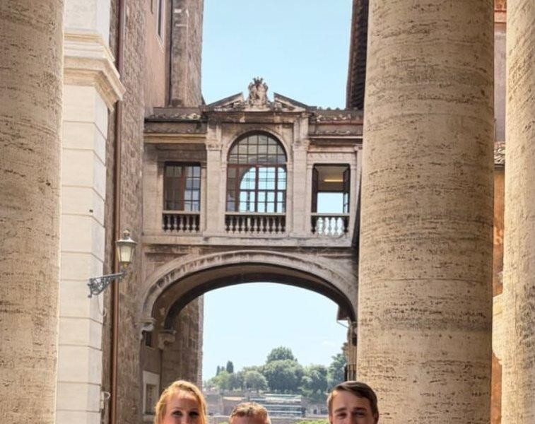 Liudmila Samsonova kết hôn với HLV Alessandro Dumitrache sau 5 năm gắn bó
