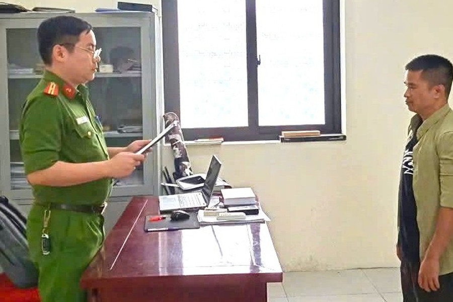 Chỉ vì phút nóng giận, mâu thuẫn hàng xóm biến thành hành vi giết người