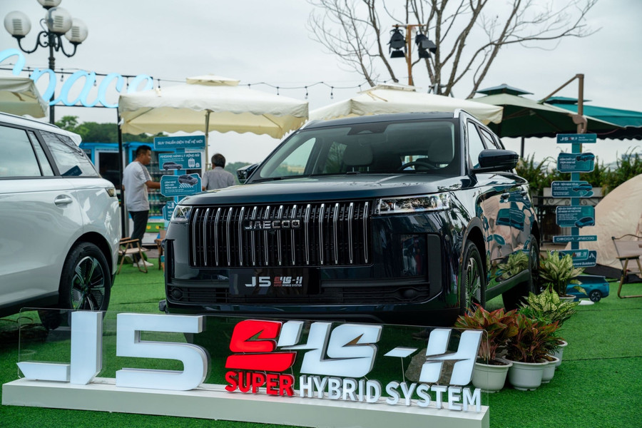 Thị trường xe hybrid Việt Nam sôi động với làn sóng sản phẩm mới