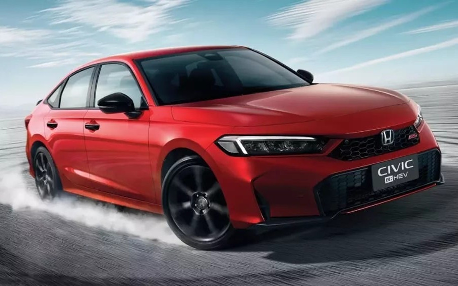 Tin xe 27/7: Honda Civic 2026 thêm S+ Shift, BYD Qin Max sạc 9 phút đầy pin