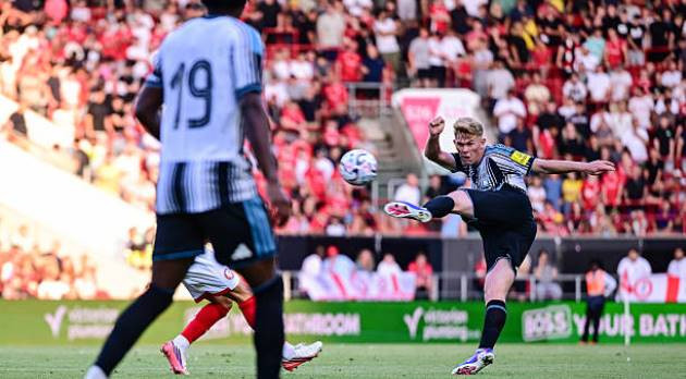 Man Utd nhắm Lewis Hall: Thương vụ 60 triệu bảng và khát khao tới Old Trafford