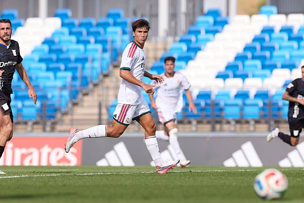 Real Madrid thu 180 triệu euro: Nước đi cao tay từ thương vụ bán người cho Fulham