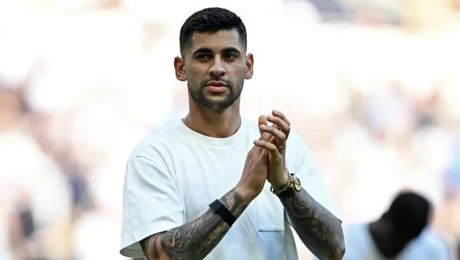 Arsenal quyết chiêu mộ Cristian Romero từ Tottenham để khỏa lấp khoảng trống Saliba