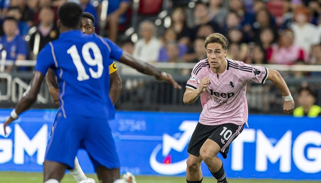 Arsenal sẵn sàng chi 100 triệu bảng mua Kenan Yildiz của Juventus sau khi vồ hụt Vinicius