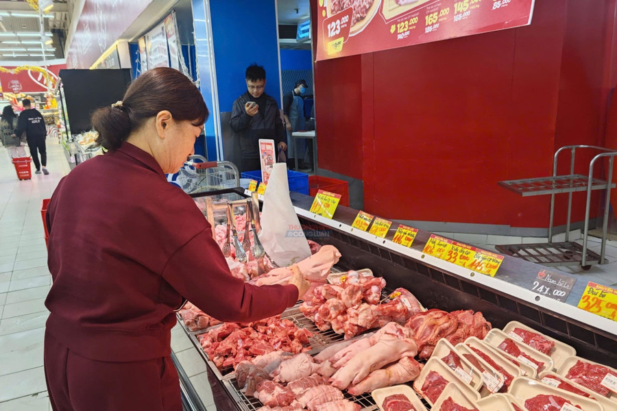 Doanh thu bán lẻ TP.HCM tăng 16,7%, người tiêu dùng chuyển hướng sang mua sắm tối ưu giá