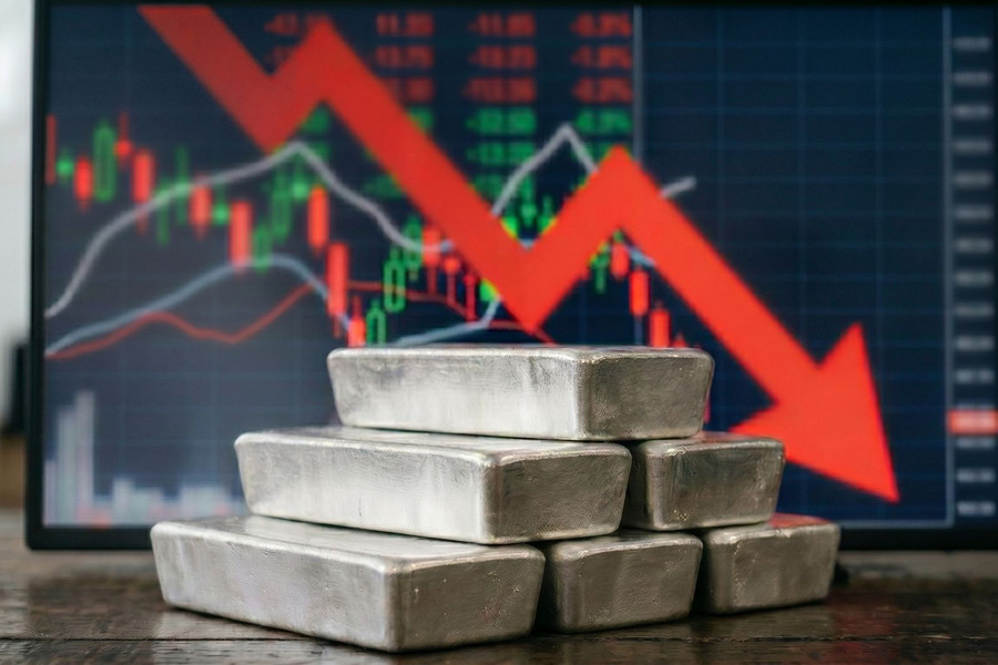 Giá bạc tuần qua: Phú Quý giảm 0,3%, trong khi bạc thế giới tăng lên 64,88 USD/ounce