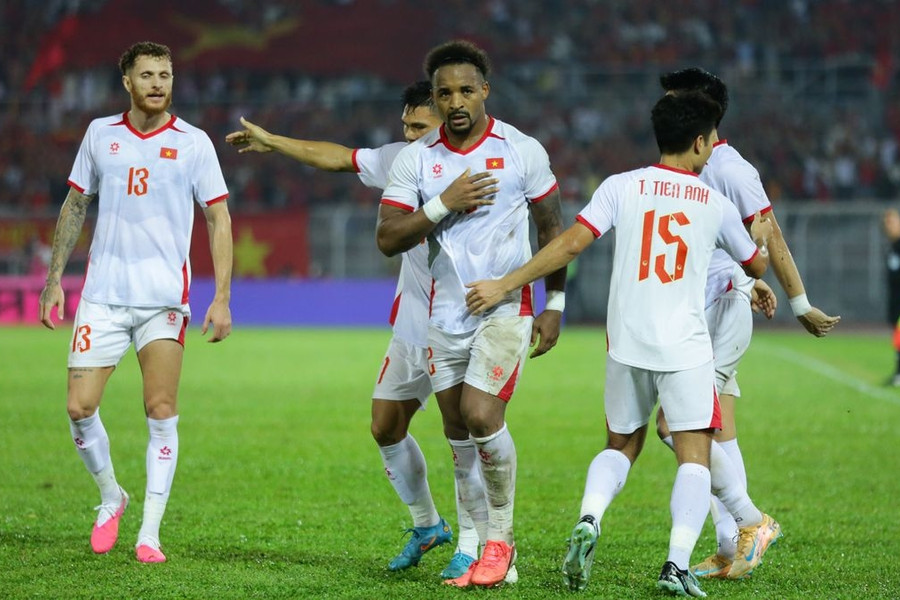 Truyền thông quốc tế ngợi khen bản lĩnh thực dụng của tuyển Việt Nam tại bán kết ASEAN Cup