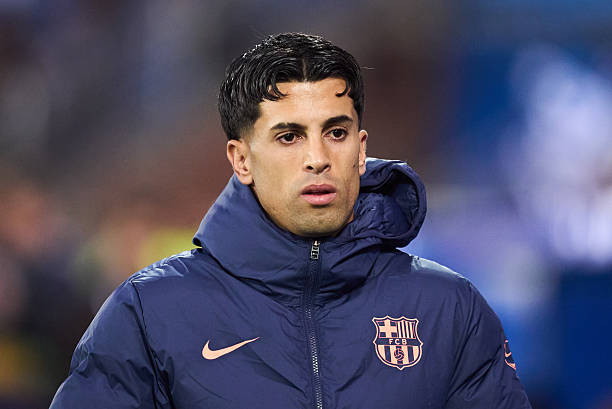 Barcelona hoãn ra mắt Joao Cancelo trước trận Joan Gamper do vướng mắc thủ tục hành chính